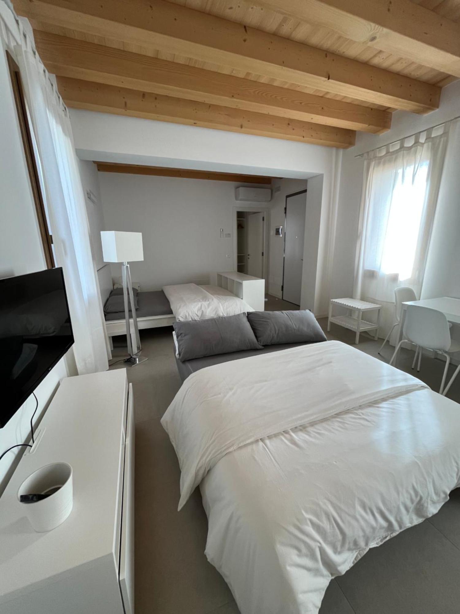 Residence Duomo Кастелфранко Венето Стая снимка